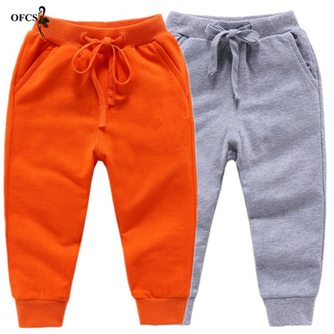 Pantalones deportivos casuales para niños