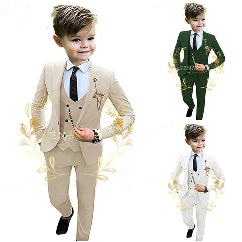 Traje formal beige para niño